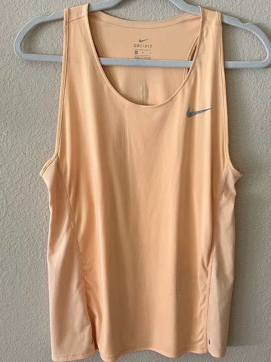 Nike Tops - Nike Dri-FIT Women's Peach Tank Top size Medium